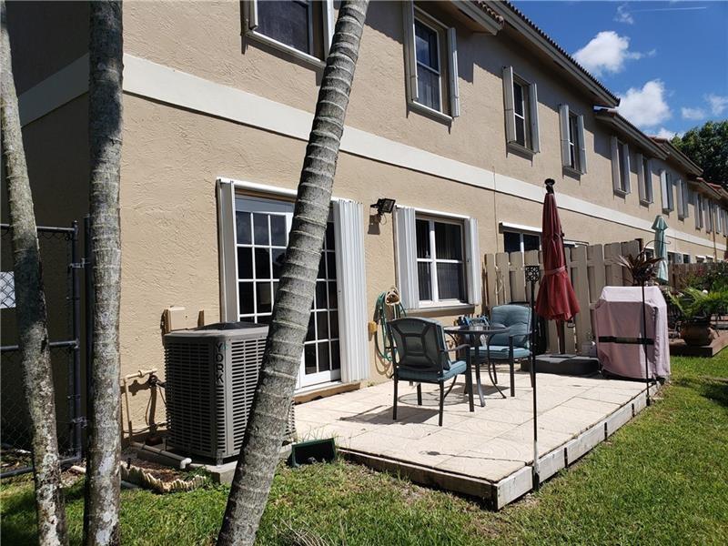 SPRINGTREE WEST COVE - Residential