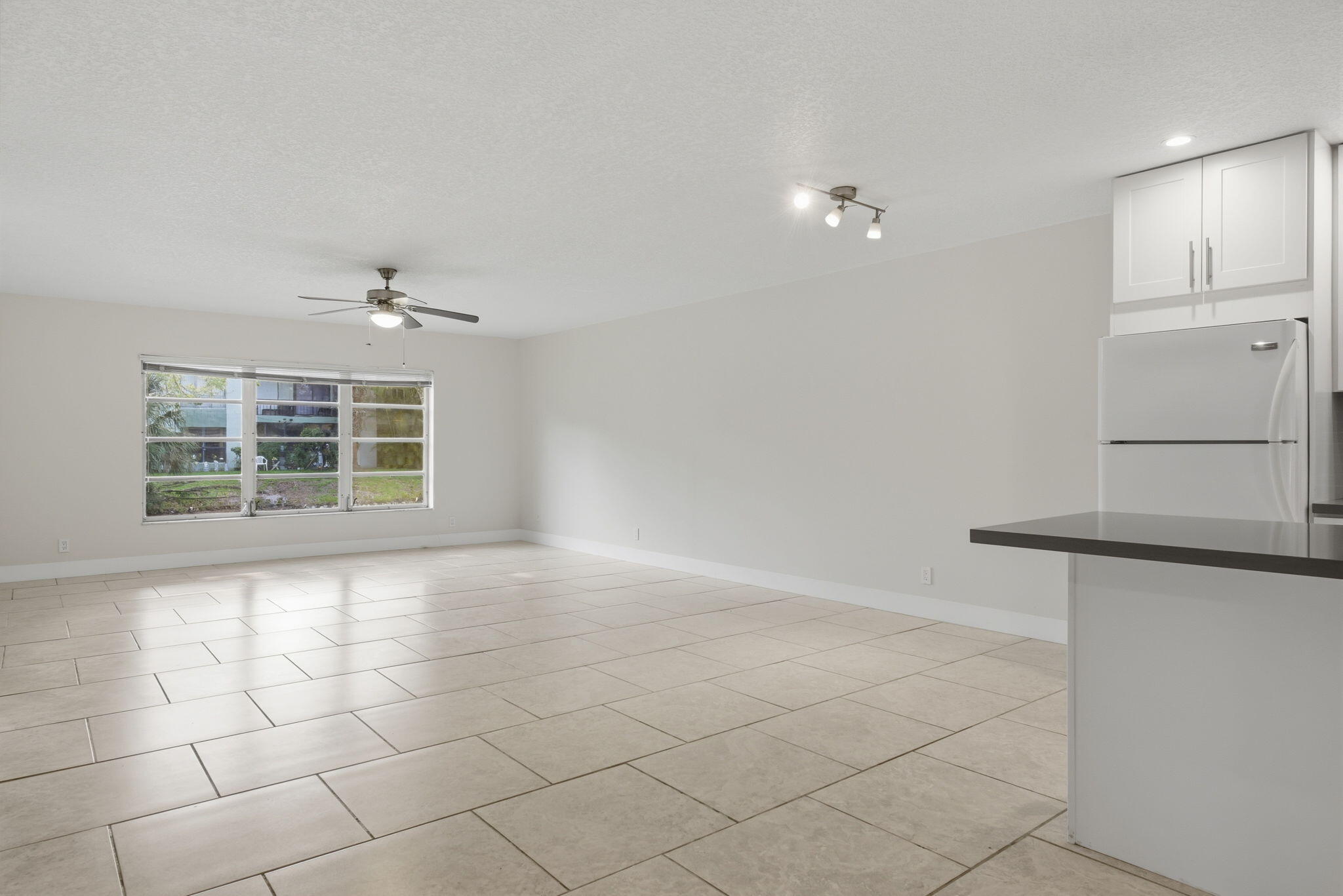 SPRING CREEK CONDO APARTMENTS - Residential