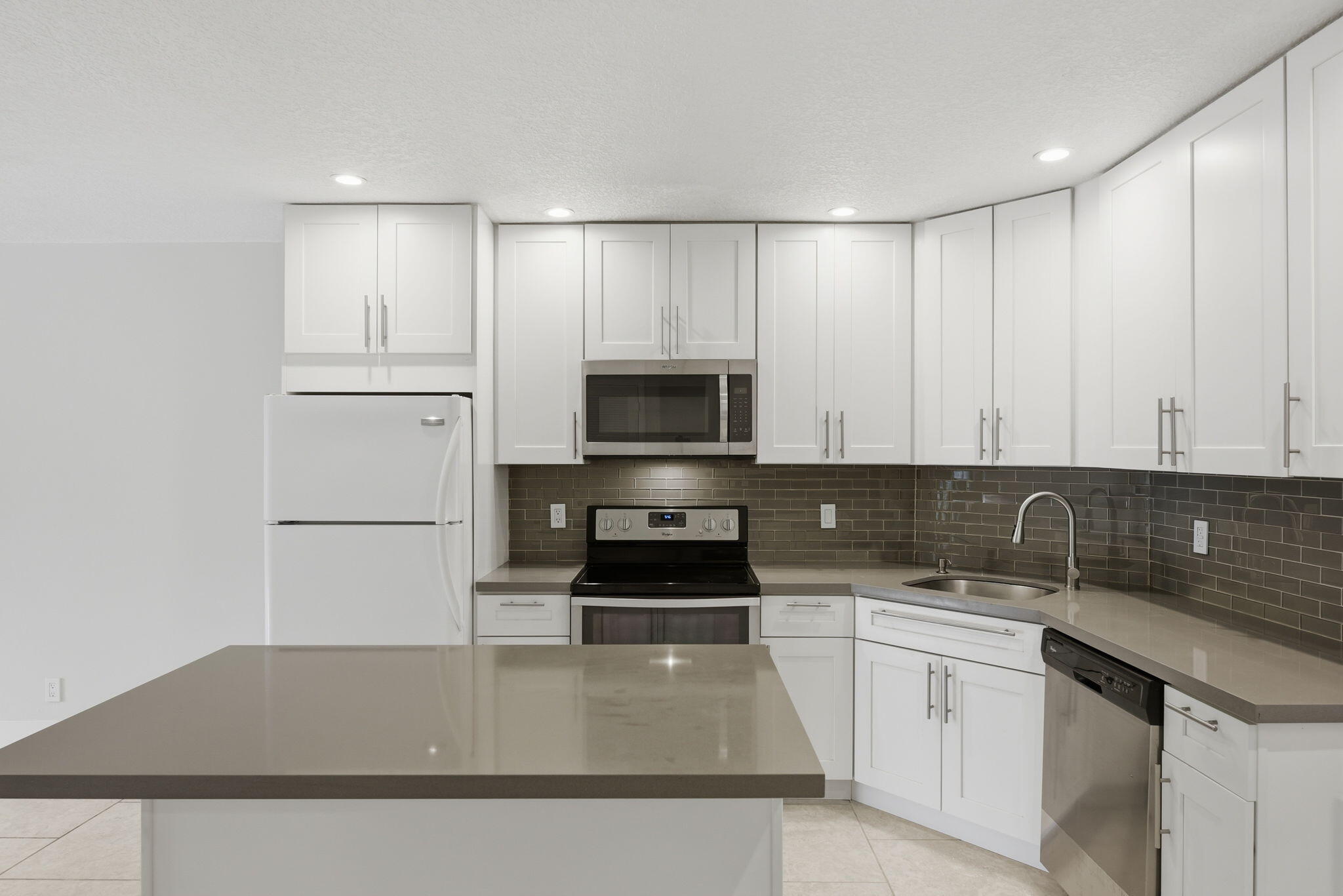 SPRING CREEK CONDO APARTMENTS - Residential