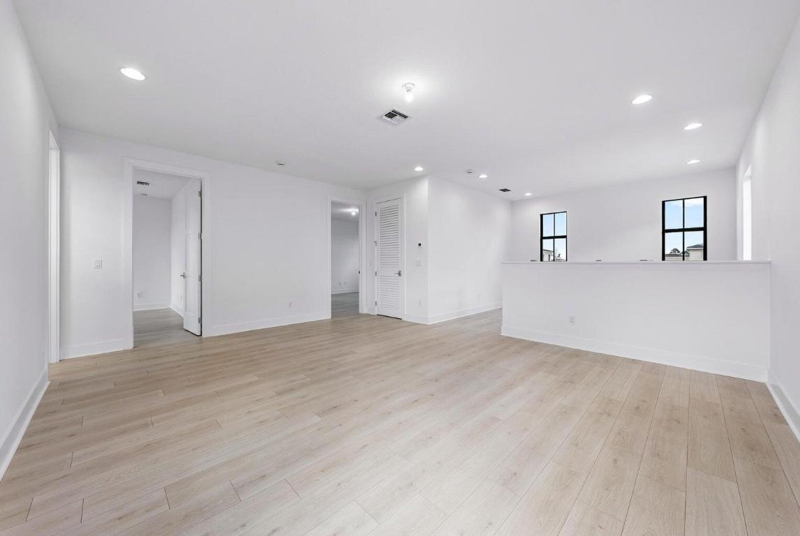 ARTISTRY - Residential