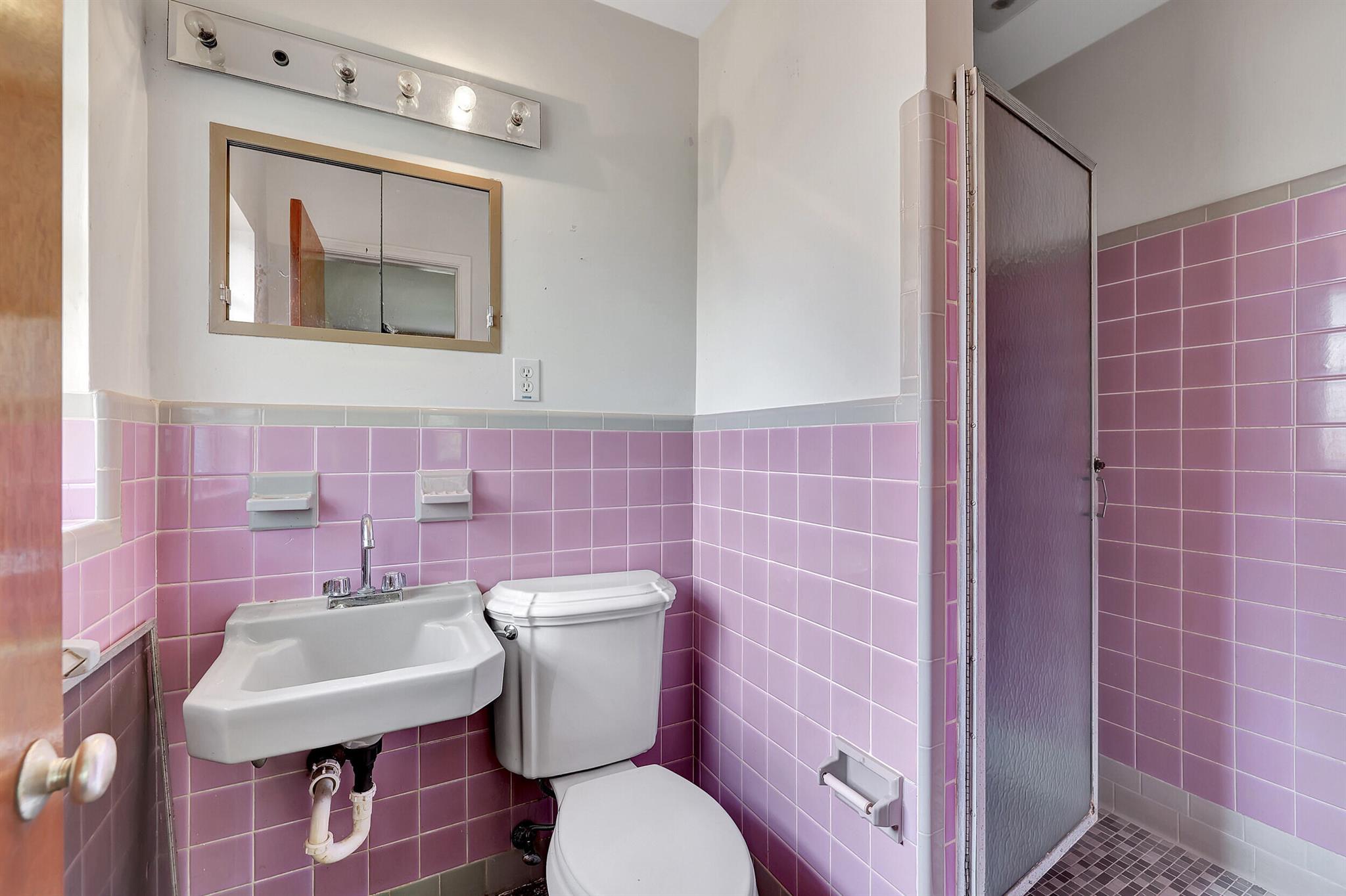 BLOCK MANOR - Residential