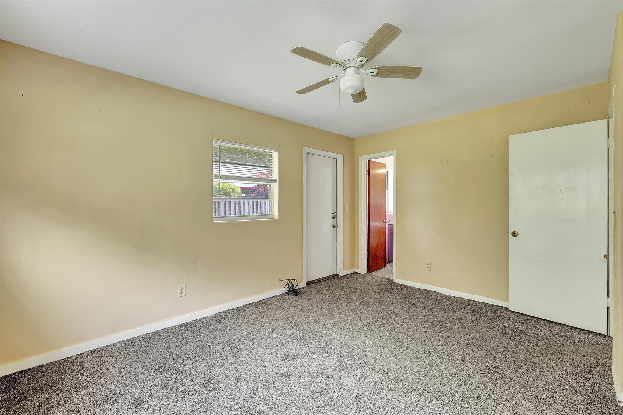 BLOCK MANOR - Residential