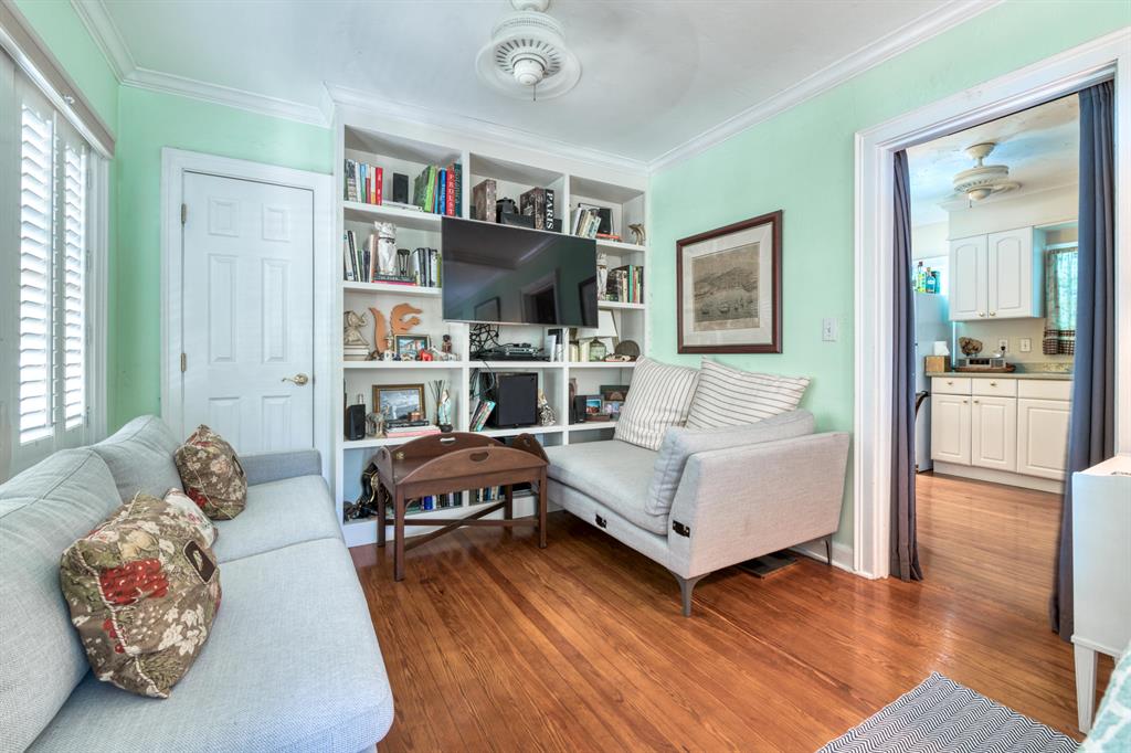 POINCIANA PARK 2ND ADD - Residential