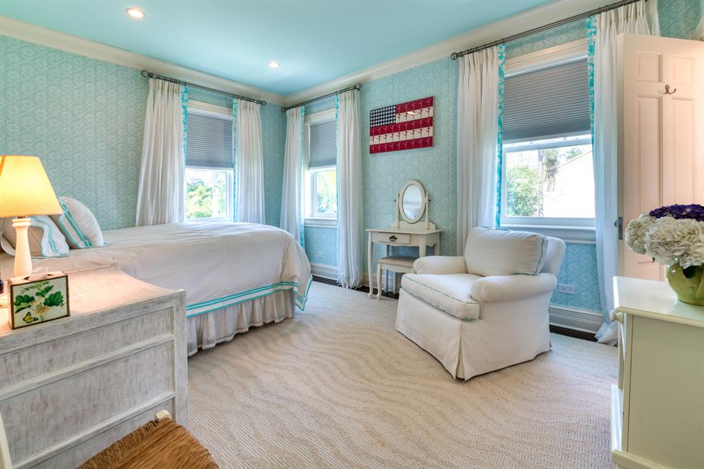 POINCIANA PARK 2ND ADD - Residential