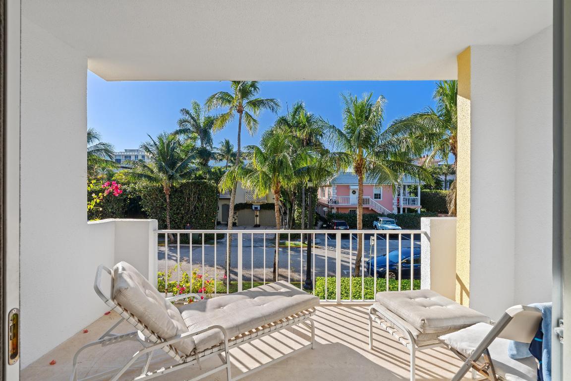 CHALET BY THE OCEAN CONDO - Residential