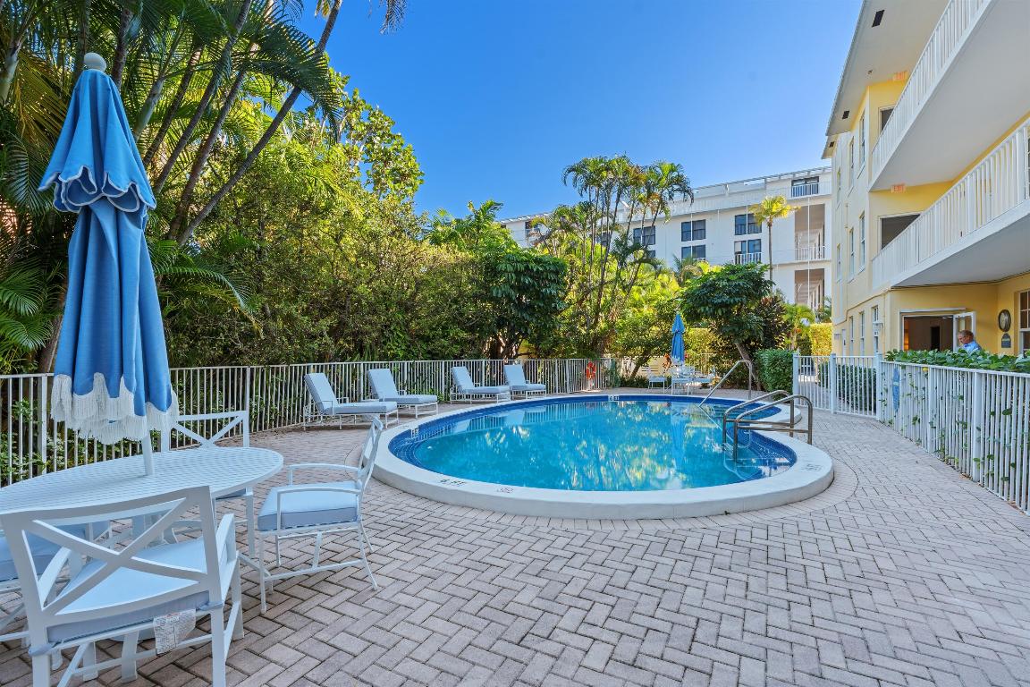 CHALET BY THE OCEAN CONDO - Residential