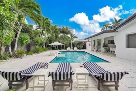 A home in Oakland Park