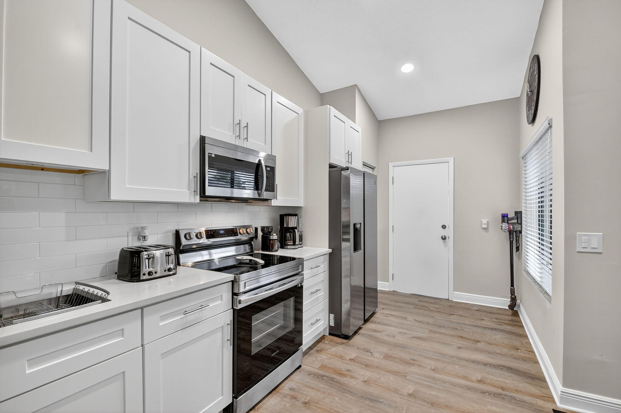 ISLAND CLUB - Residential