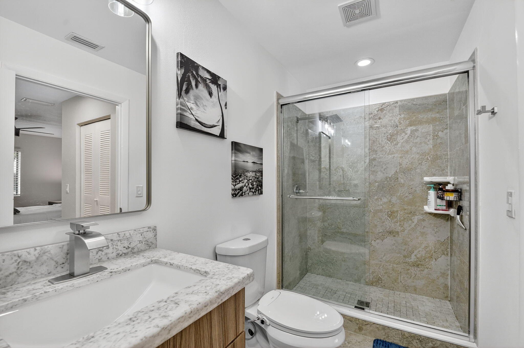 ISLAND CLUB - Residential