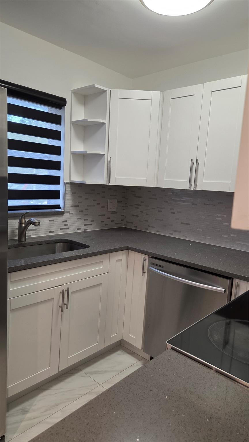 5375 SW 40th Avenue 105