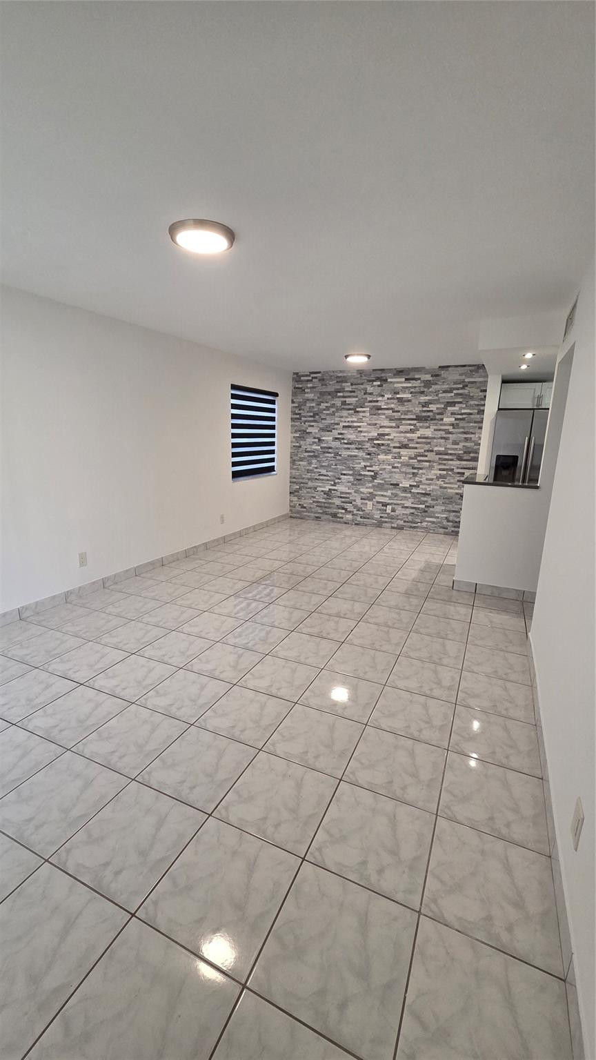 Bel-Aire - Residential