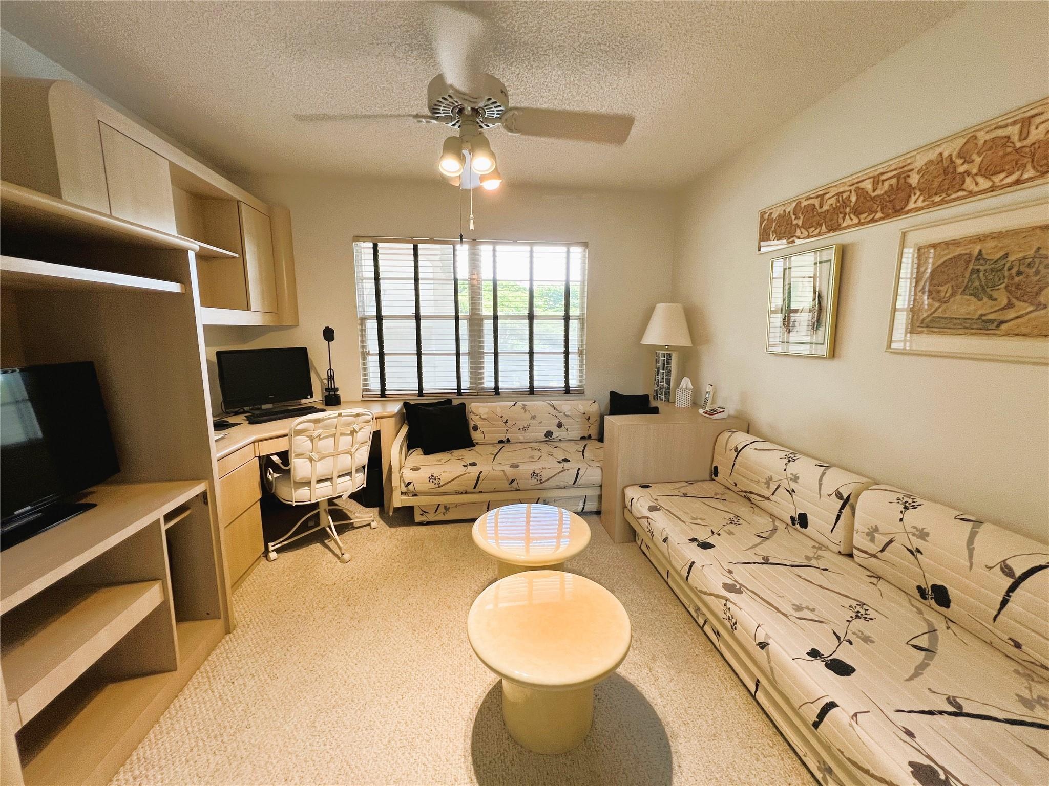 WYNMOOR - Residential