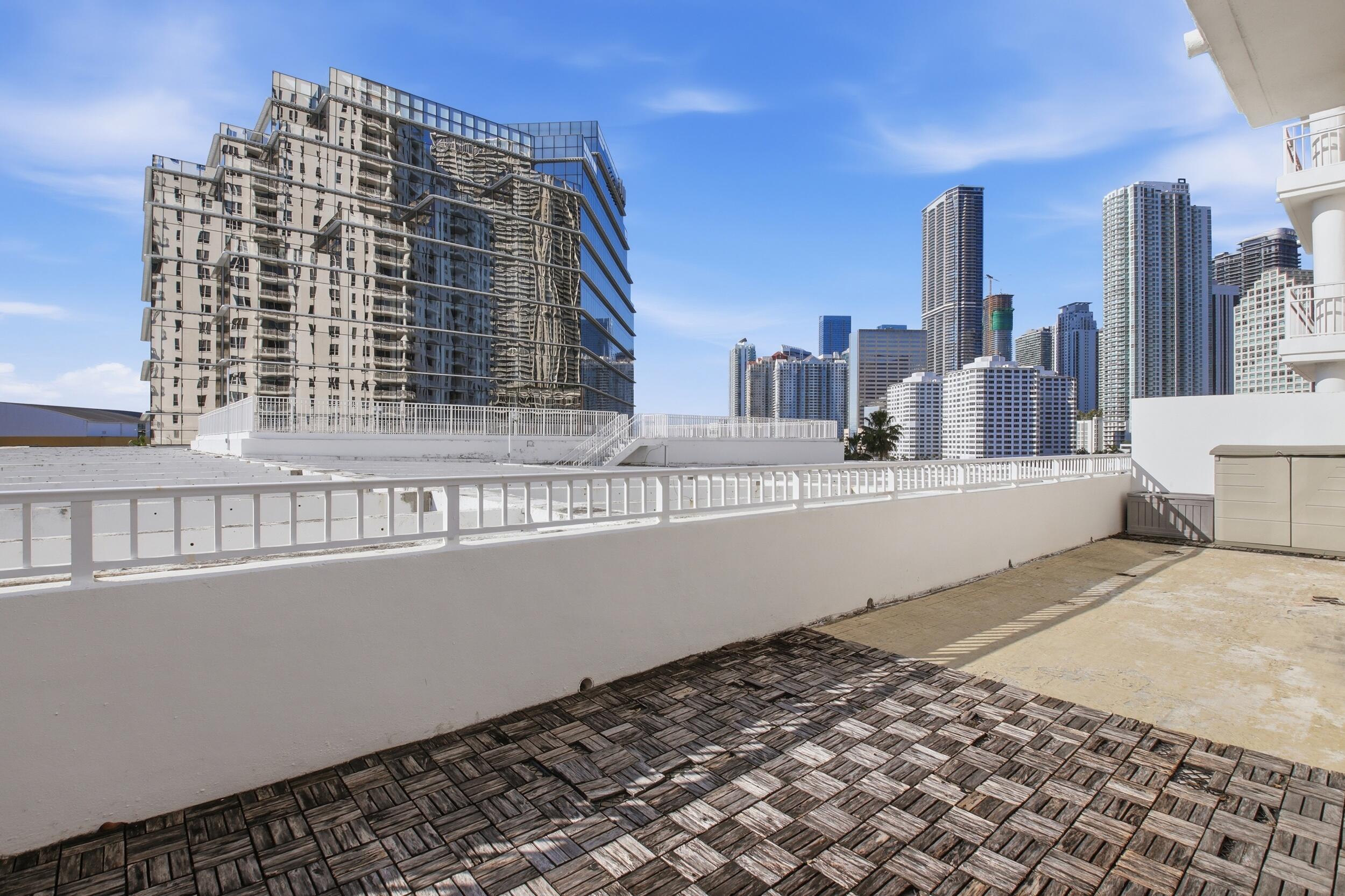 COURVOISIER COURTS CONDO - Residential
