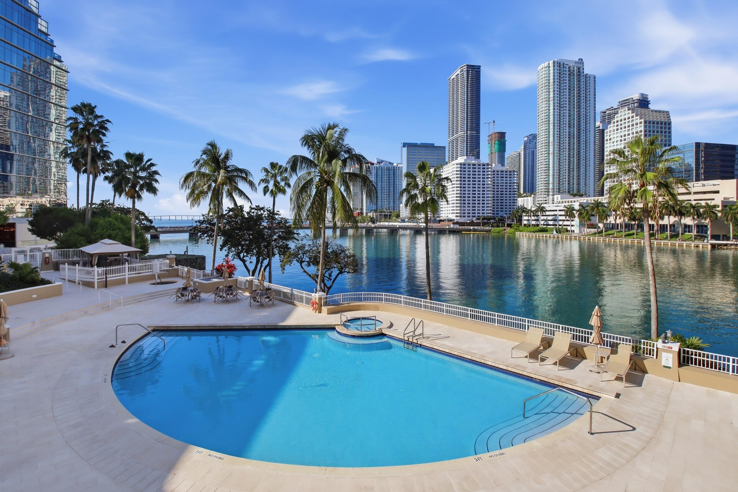 COURVOISIER COURTS CONDO - Residential