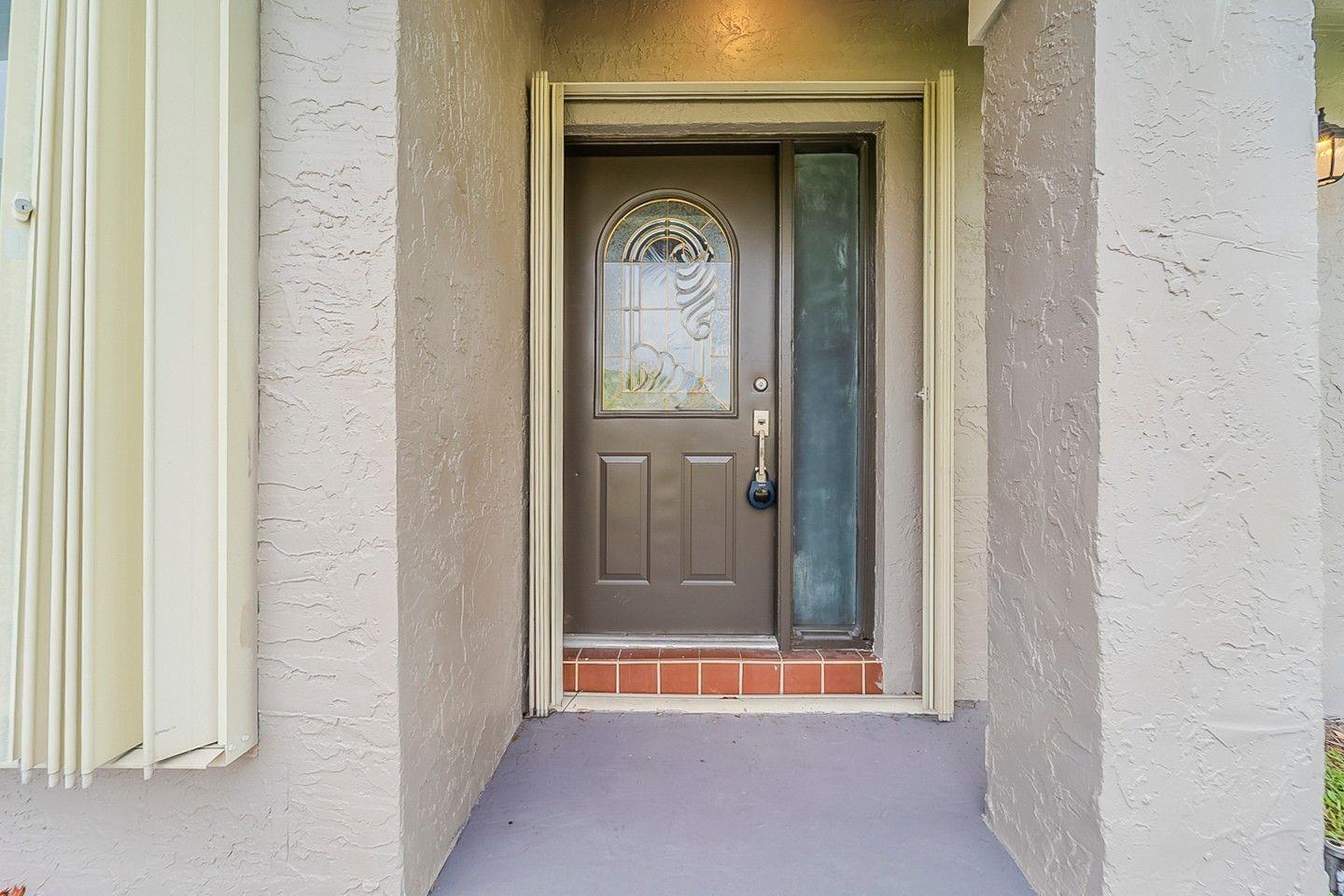 1021 SW 56th Ave