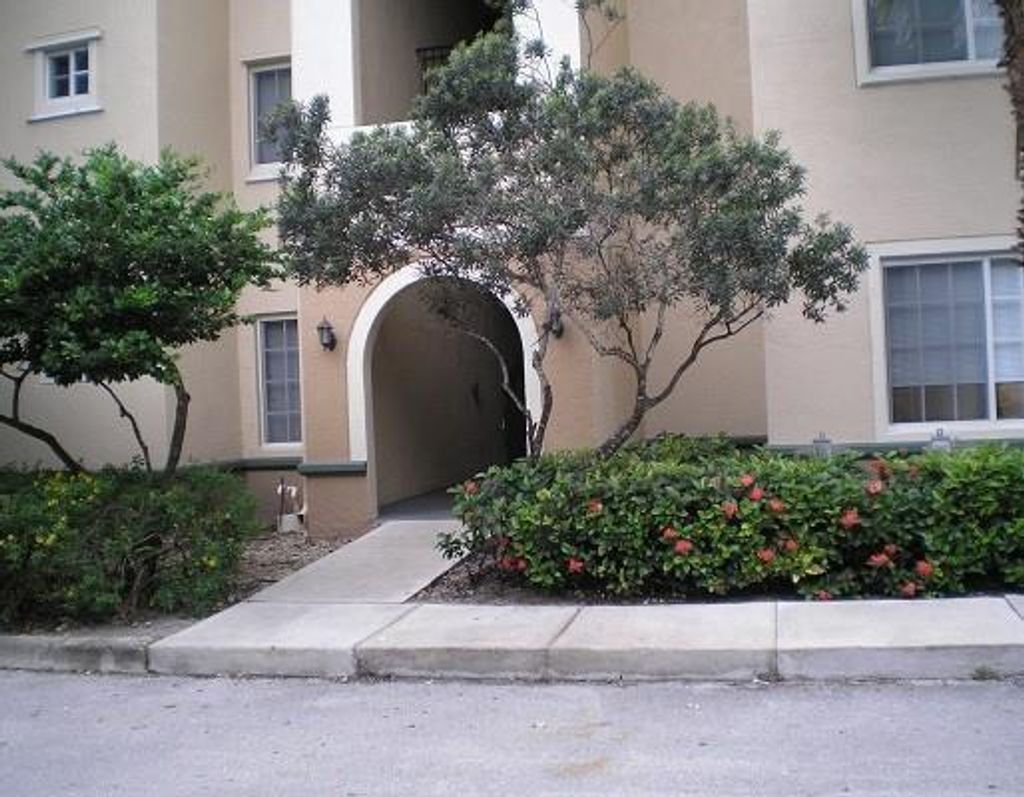 Photo of 2544 Centergate Dr #202, Miramar, FL 33025 (MLS # F10519379)