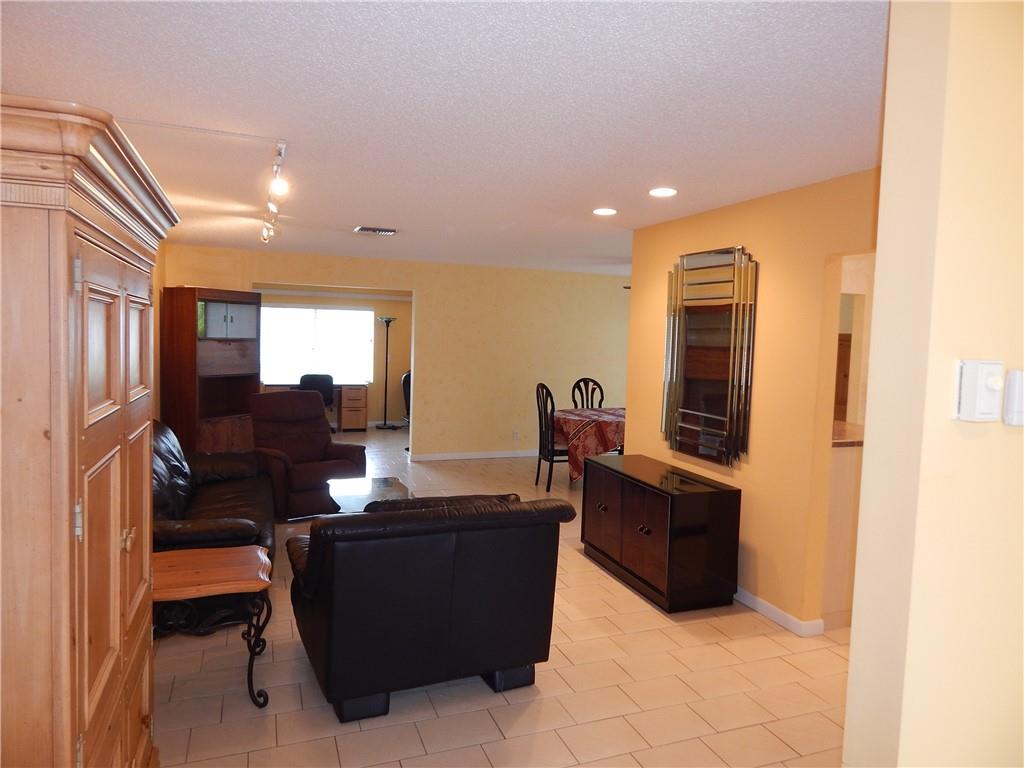 Delray Villas 5 - Residential