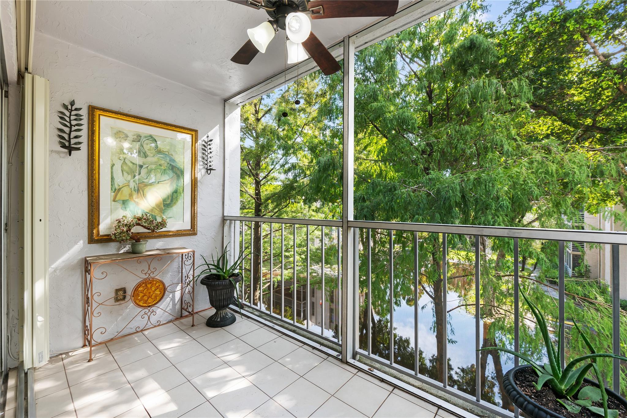 Plantation Pine Condo - Residential