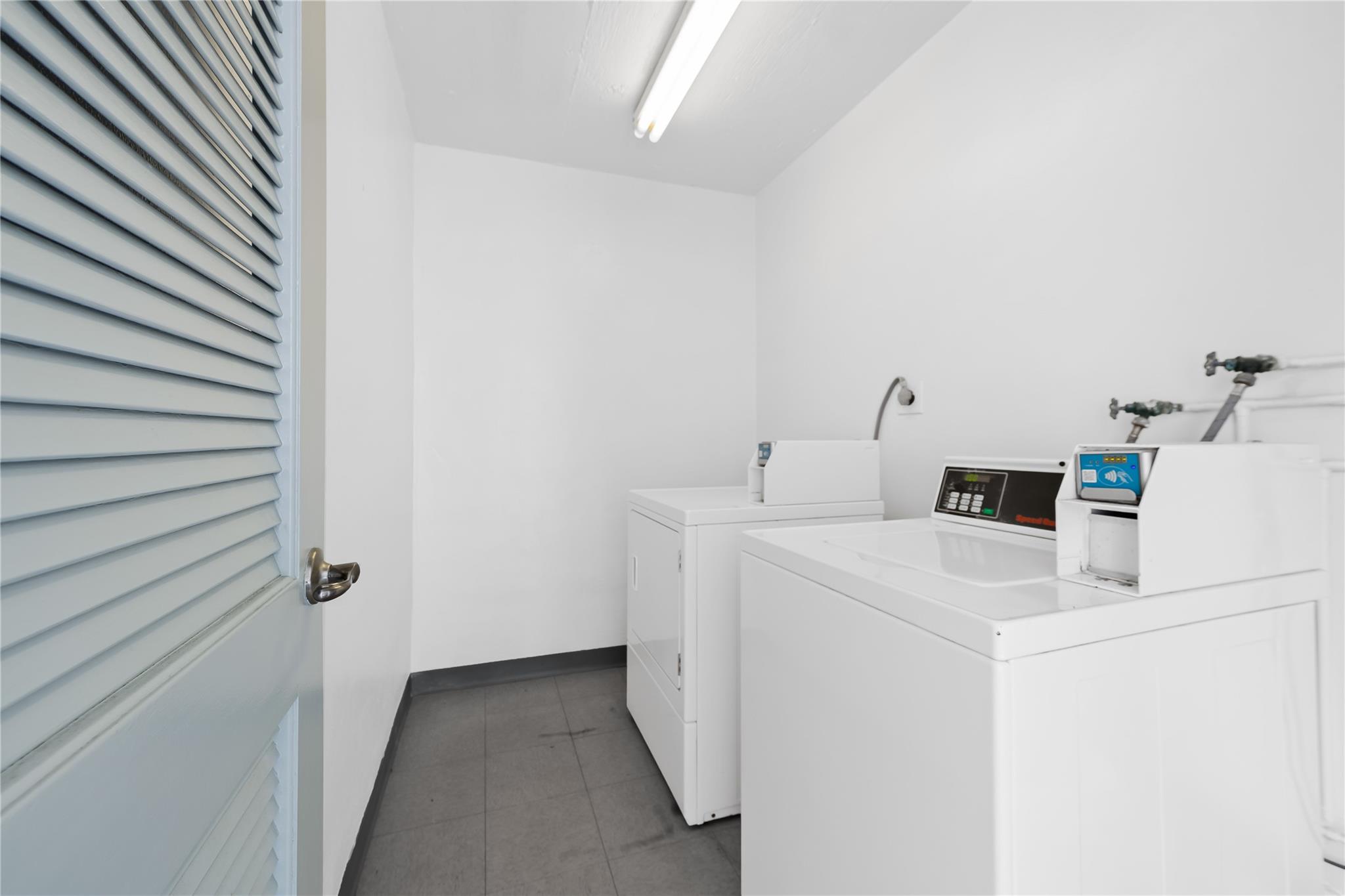 Plantation Pine Condo - Residential