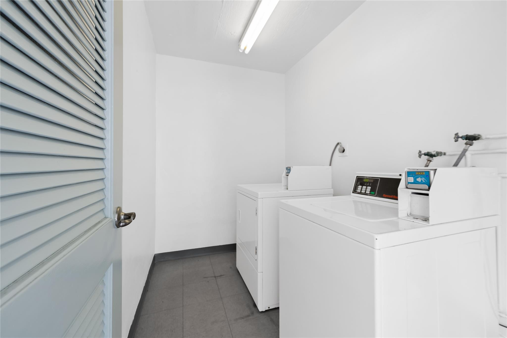 Plantation Pine Condo - Residential