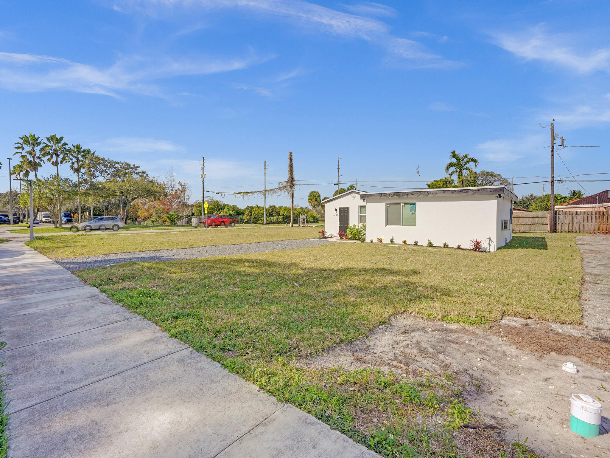 SUN LAND PARK - Residential