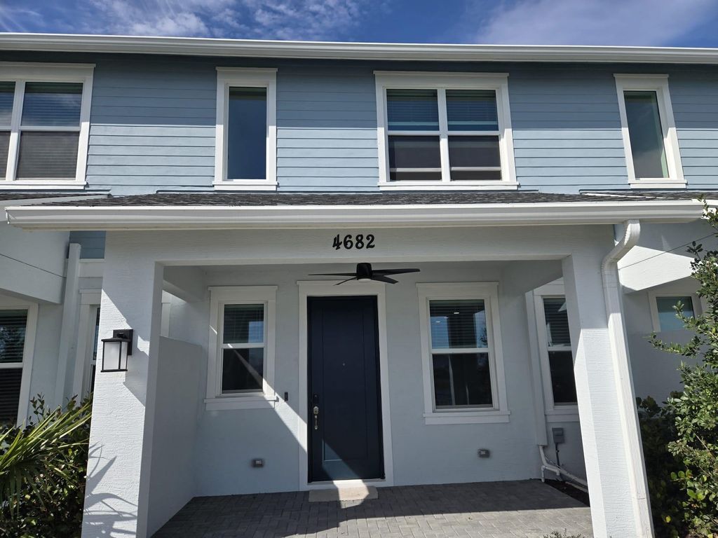 Photo of 4682 Longwood Lake Square, Westlake, FL 33470 (MLS # F10549062)