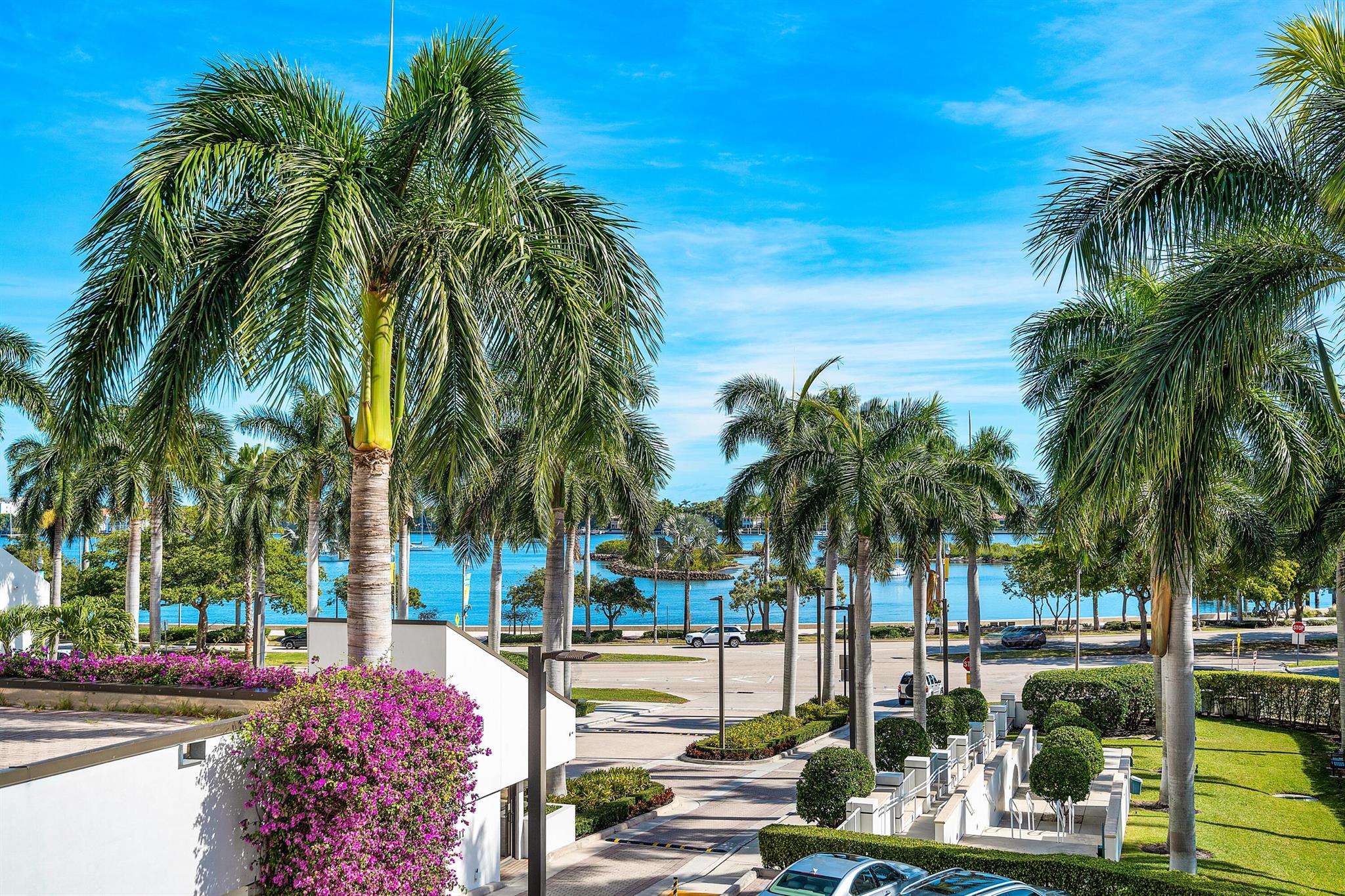 PLAZA OF THE PALM BEACHES - Residential