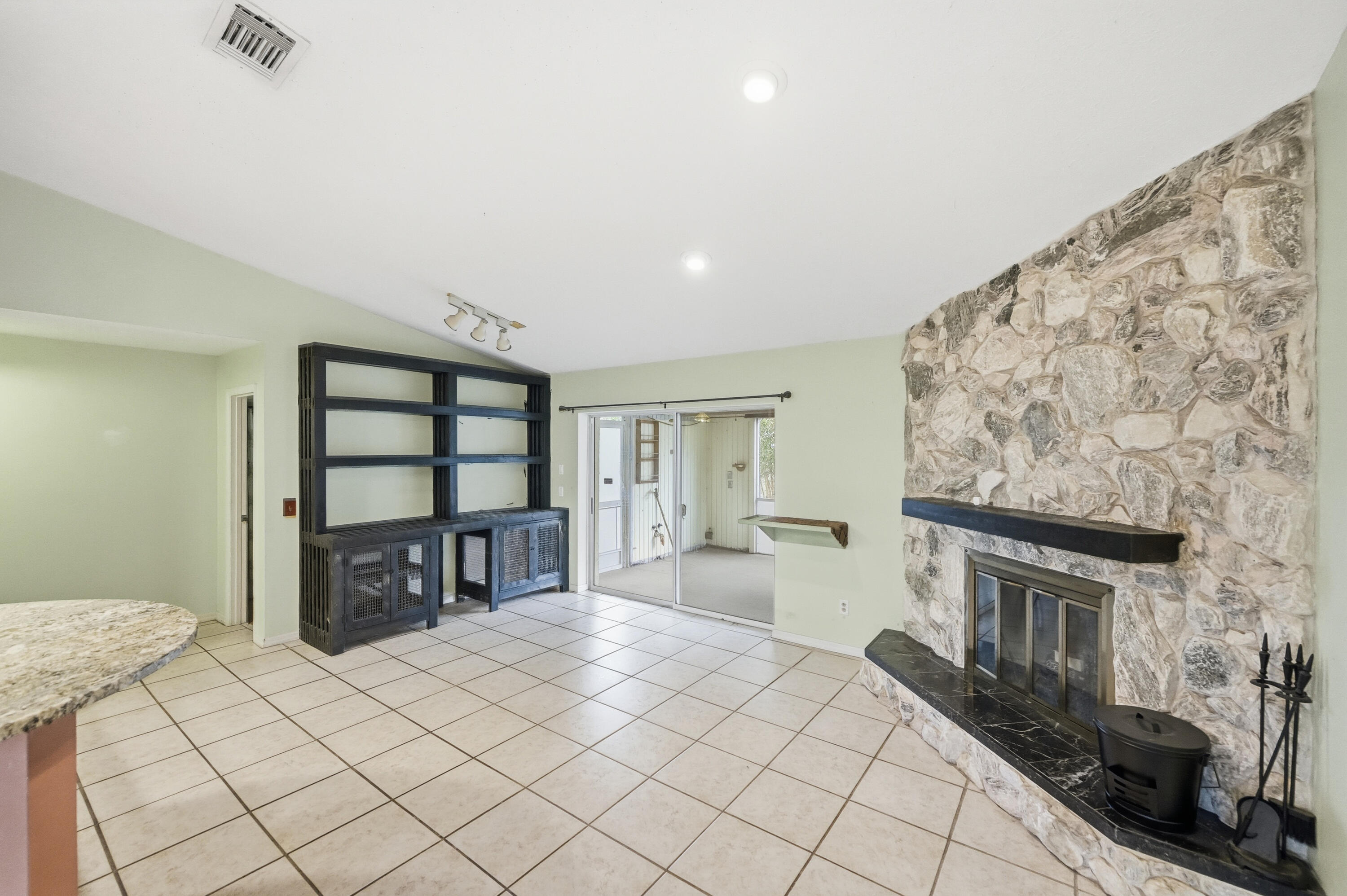 PORT ST LUCIE SECTION 27 - Residential