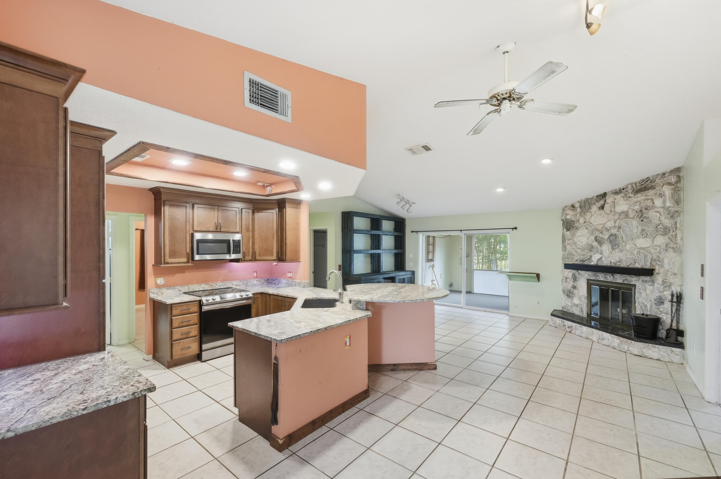 PORT ST LUCIE SECTION 27 - Residential