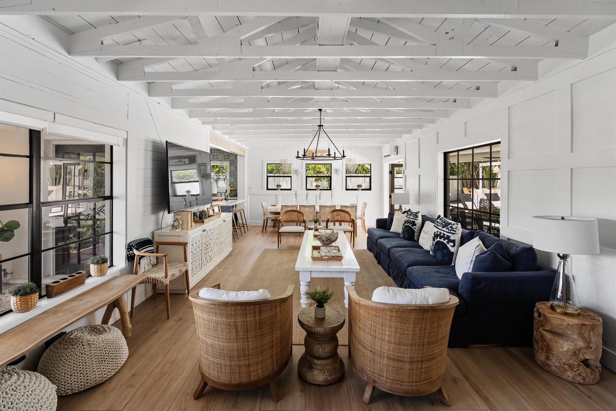 FOREST HILLS - Residential