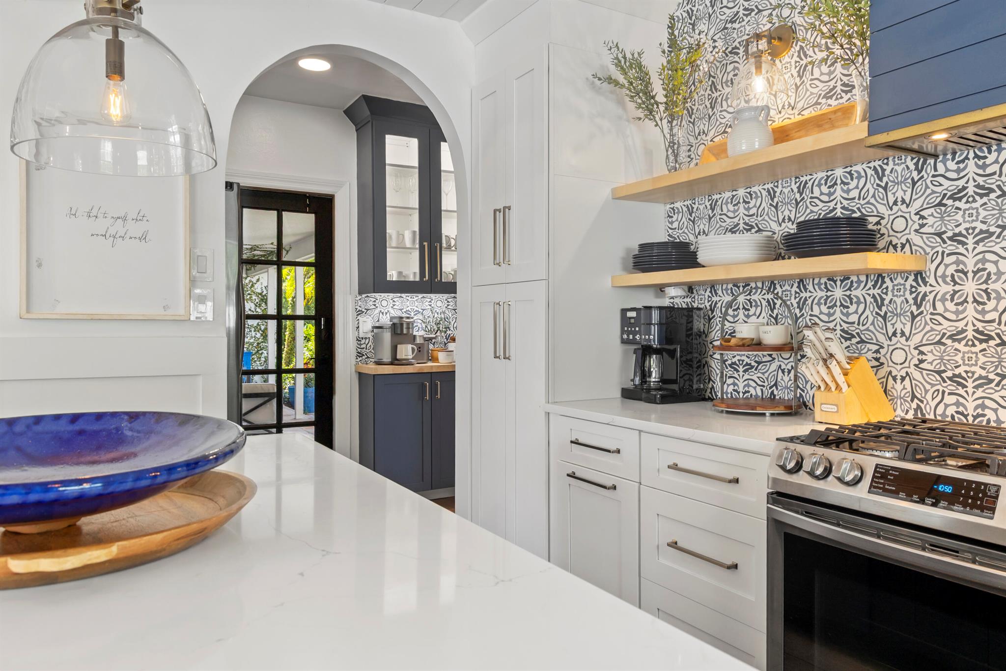 FOREST HILLS - Residential