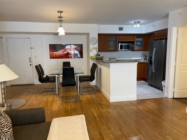 2080 Ocean Drive Condo - Residential Lease