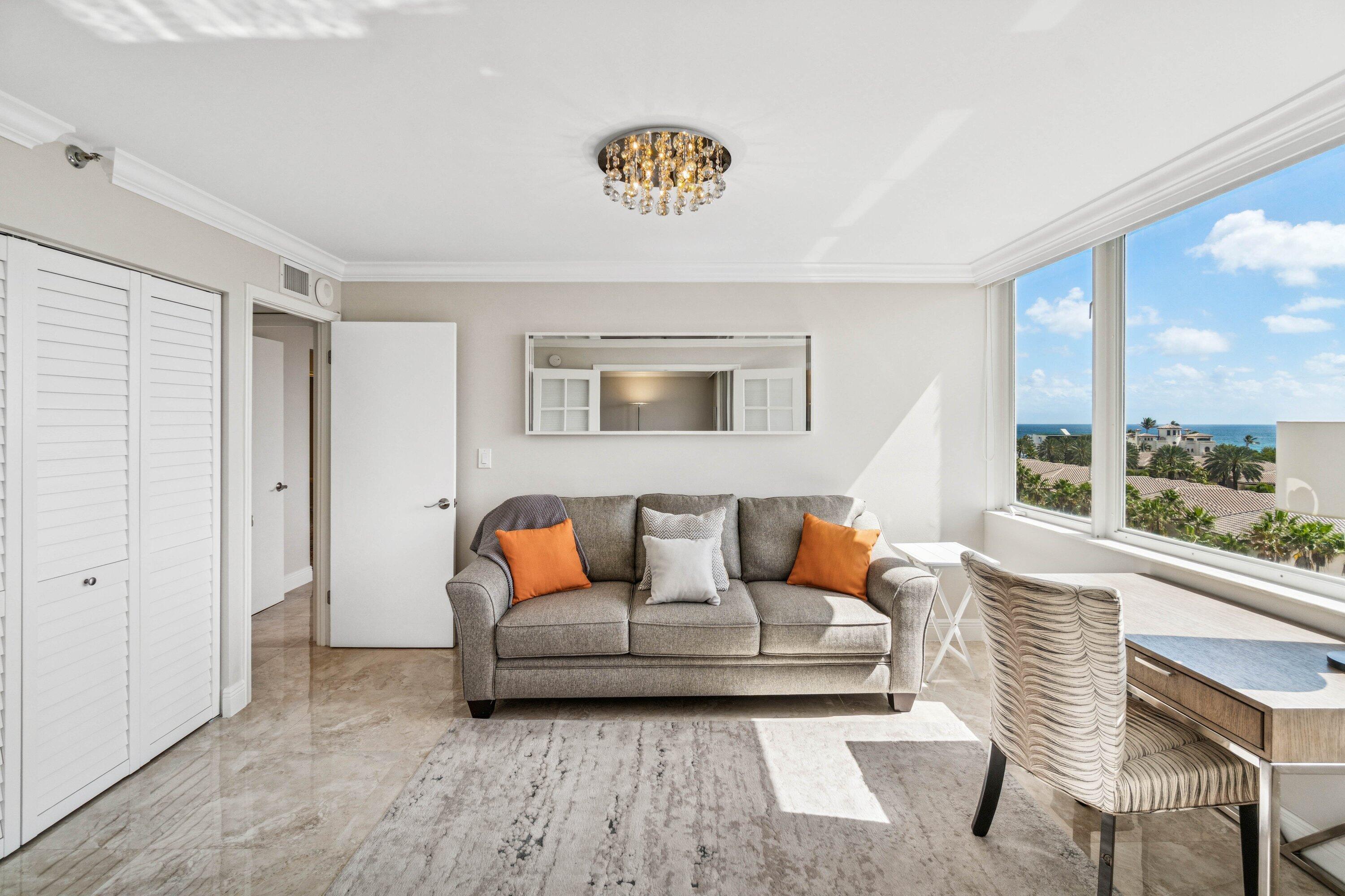 REGENCY HIGHLAND CLUB CONDO - Residential