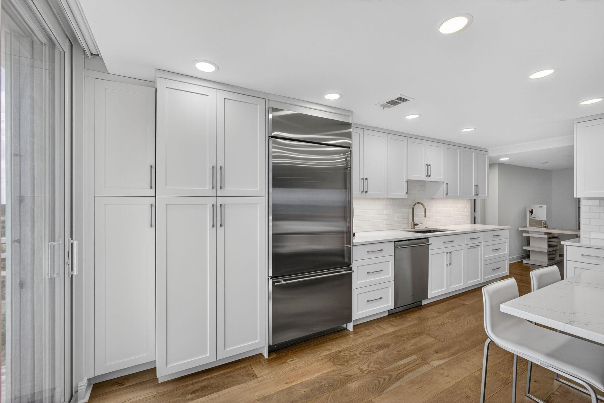 BRIGADOON CONDO - Residential