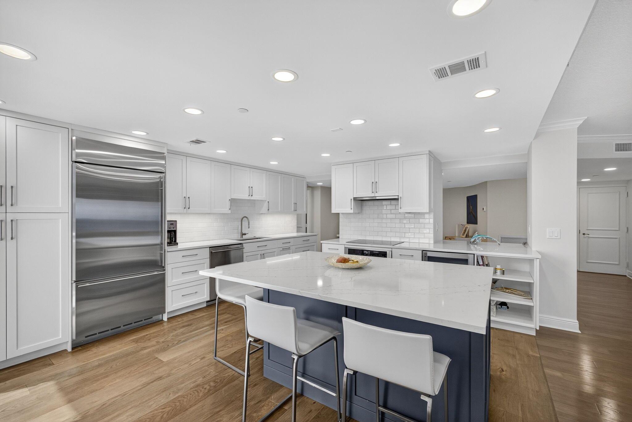 BRIGADOON CONDO - Residential