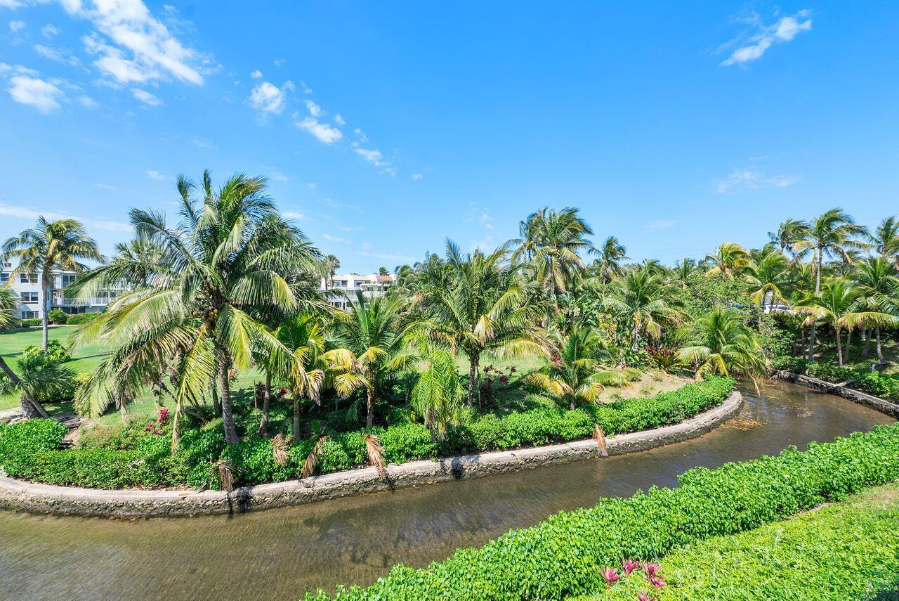 SEA CLUB OF HILLSBORO BEA - Residential