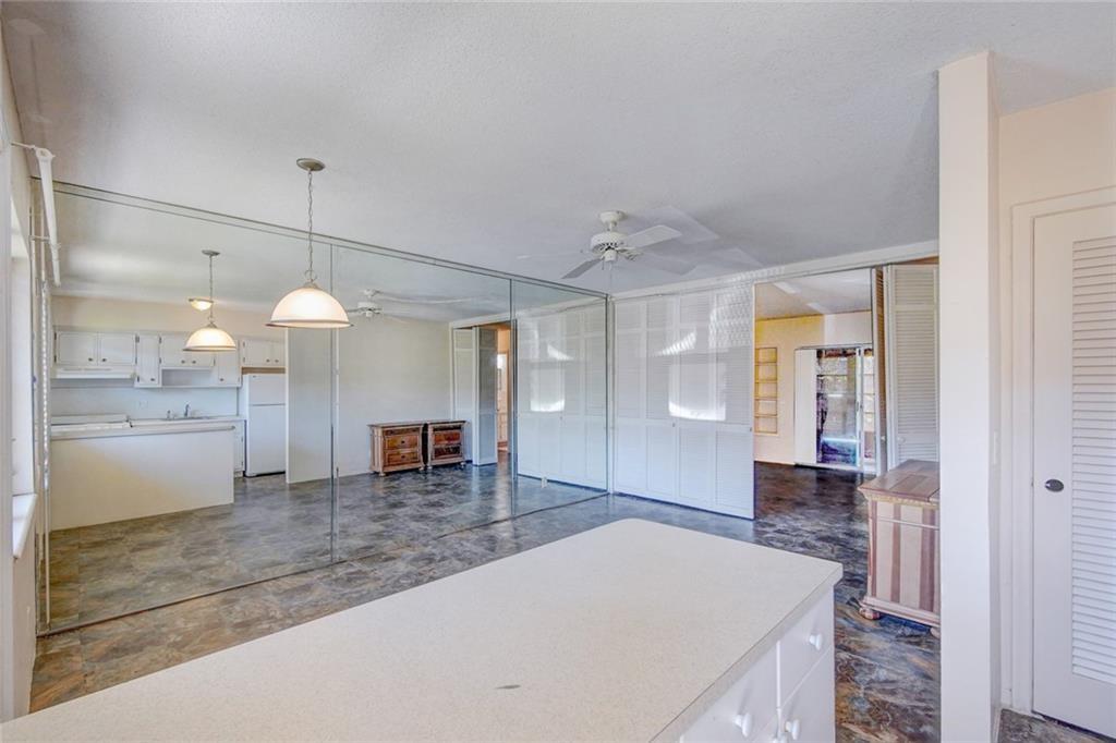 Venetian Park Gardens Con - Residential Lease