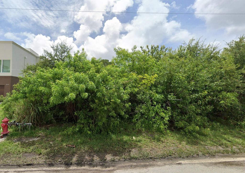 Photo of 2549 SE Appleby Street, Port Saint Lucie, FL 34984 (MLS # R11049549)