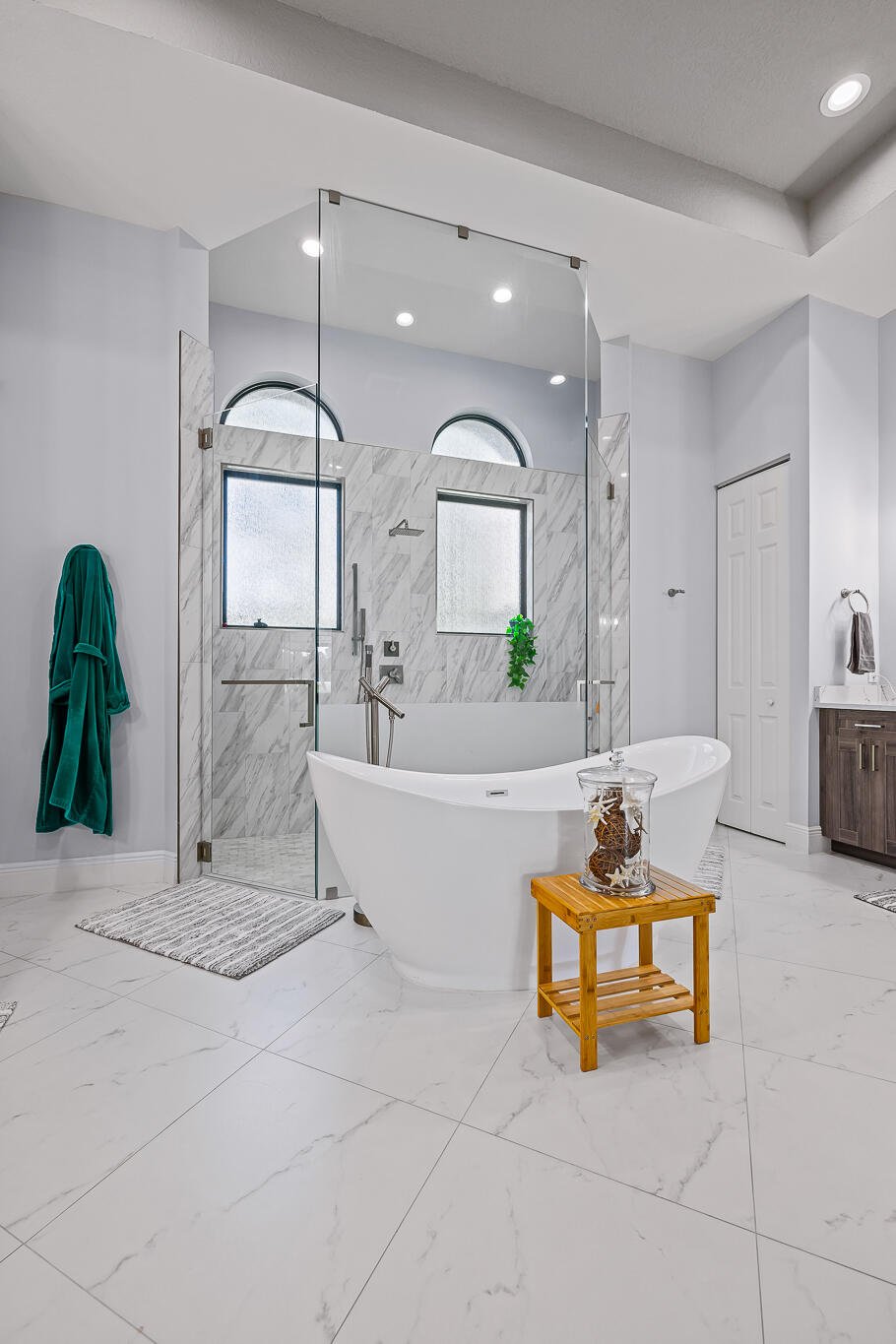 The Falls - Residential