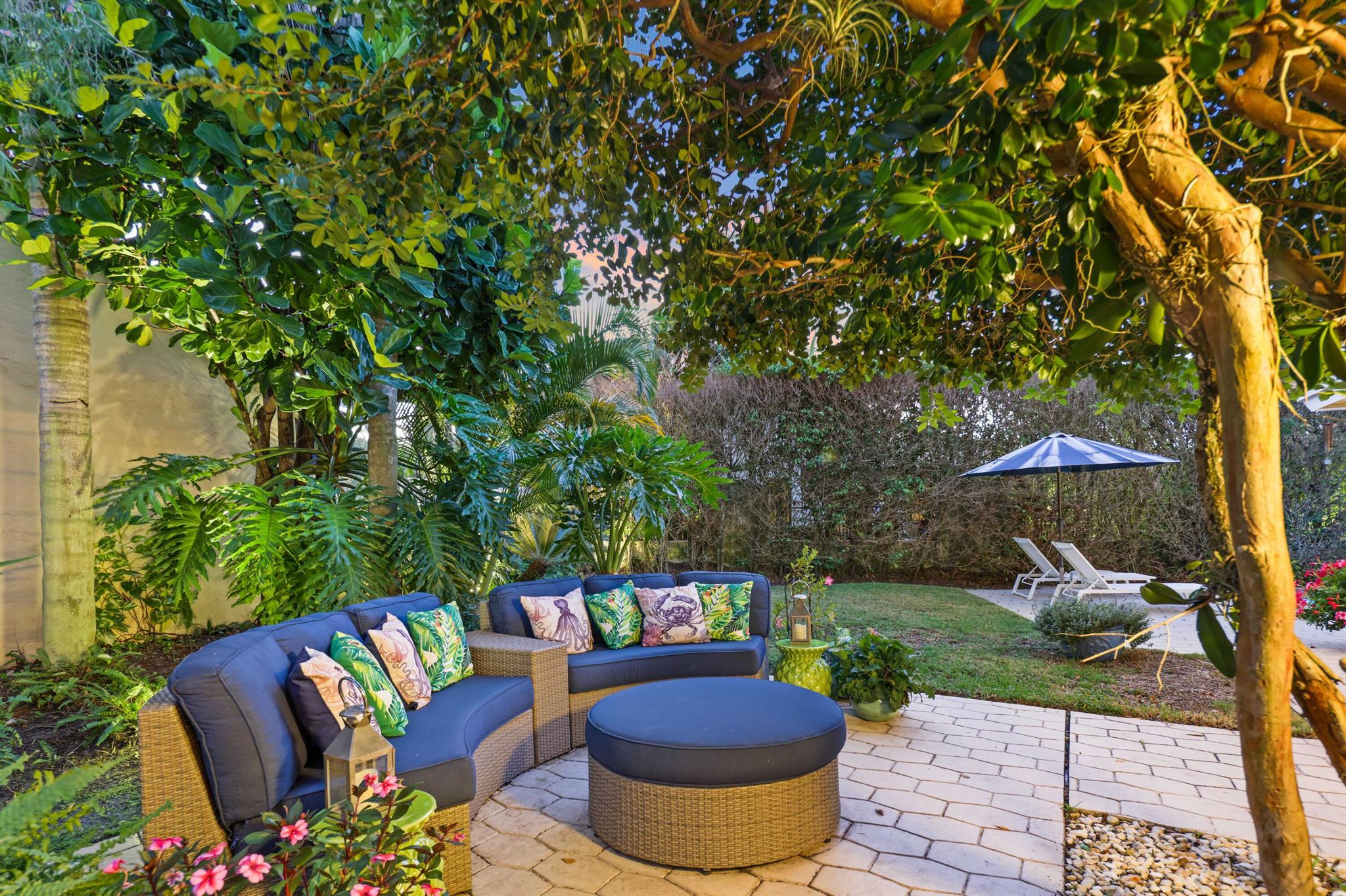 MONTEREY LAKE - Residential