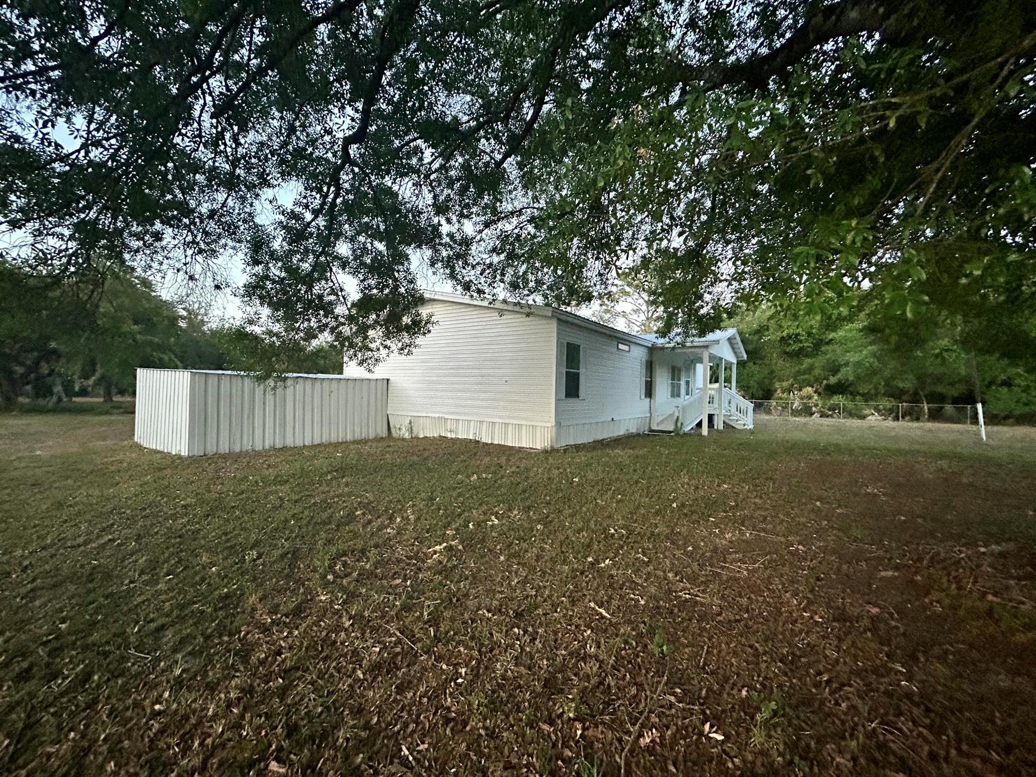 5805 Ridge Court