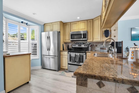 Tiny photo for 2841 NE 15TH Street, Pompano Beach, FL 33062 (MLS # B26053446)