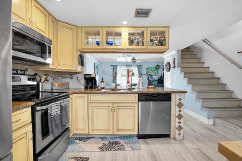 Tiny photo for 2841 NE 15TH Street, Pompano Beach, FL 33062 (MLS # B26053446)