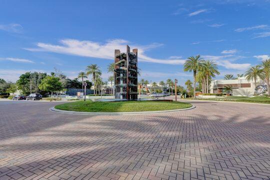 ALTON NEIGHBORHOOD 1 - Residential Lease