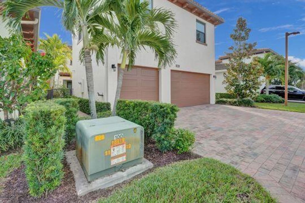 Photo of 8011 Hobbes Way, Palm Beach Gardens, FL 33418 (MLS # R11130736)