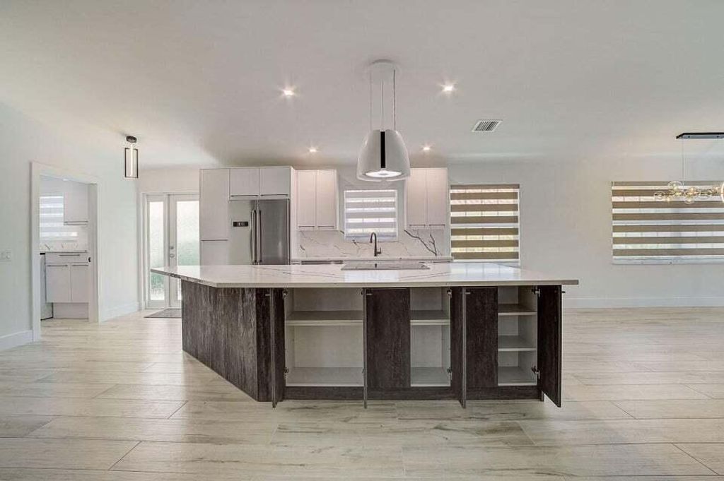 Photo of 2802 Livingston Lane, West Palm Beach, FL 33411 (MLS # R11002532)