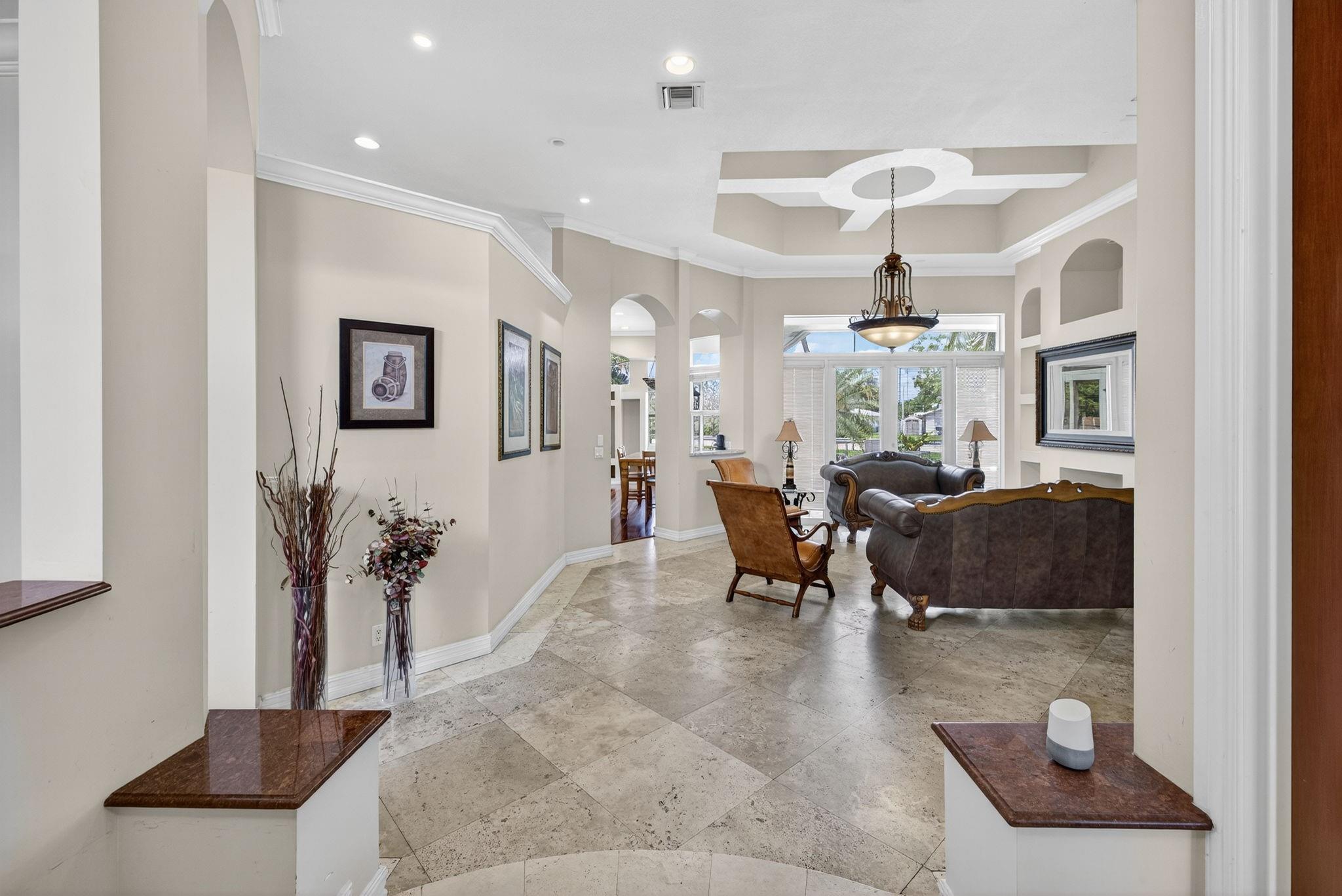 Heftler Homes-Tamarac 101 - Residential