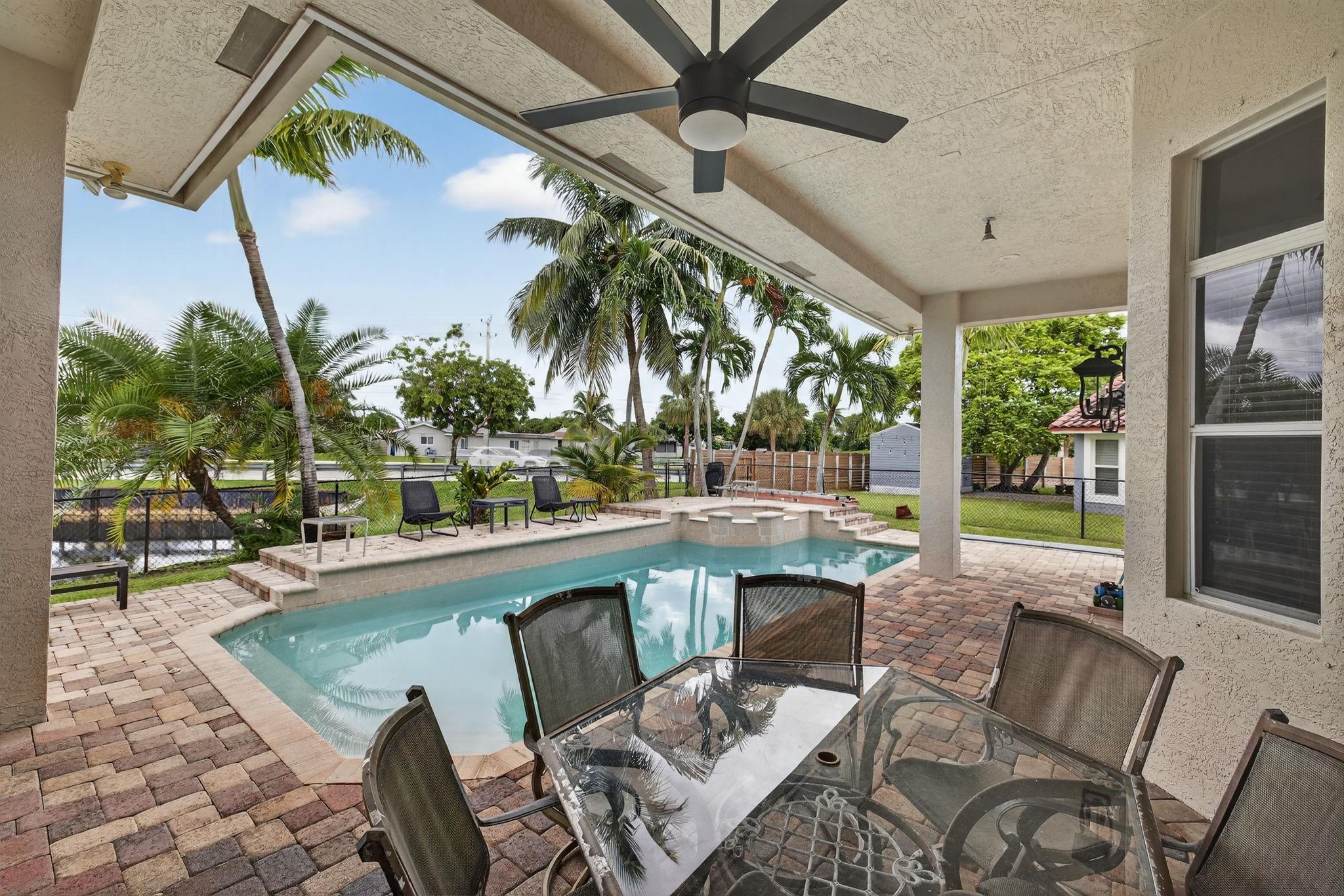 Heftler Homes-Tamarac 101 - Residential