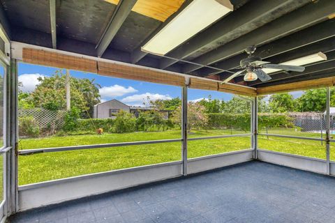 A home in Lake Worth