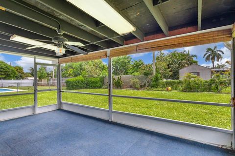 A home in Lake Worth